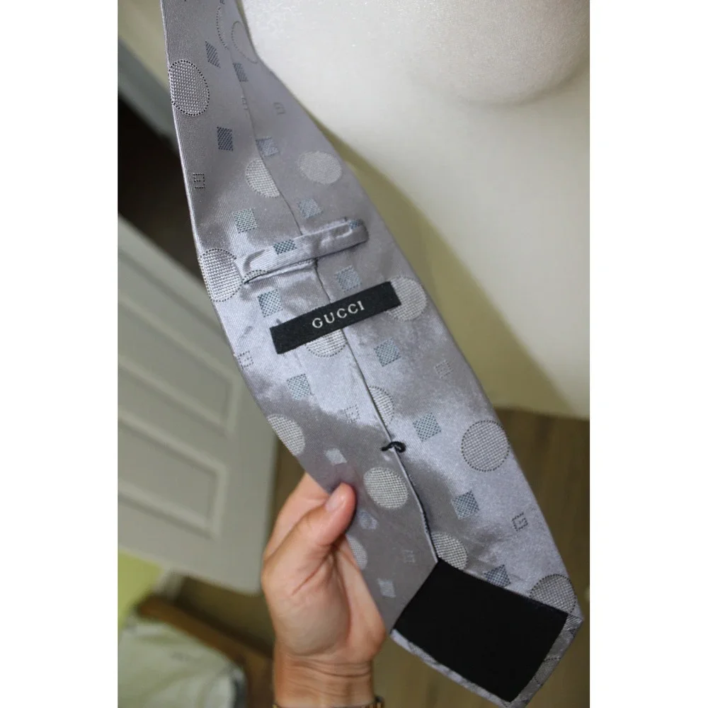 Gucci Mens Grey Geometric Silk Tie Woven Circle Square‎ G Logo Made in Italy